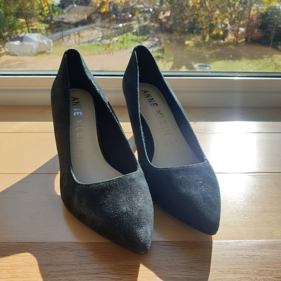 Anne Klein Pointy Heels Brand New - Picture 8 of 8
